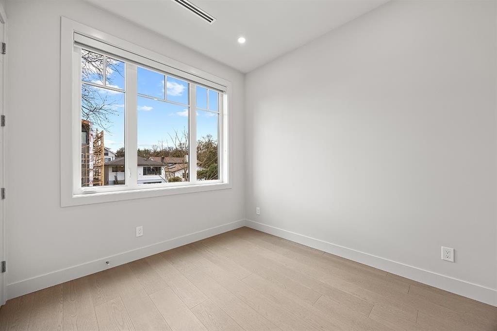 3015 East 19th Avenue - Photo 6 of 12