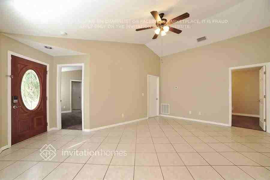 818 Cape Cod Cir - Photo 2 of 20