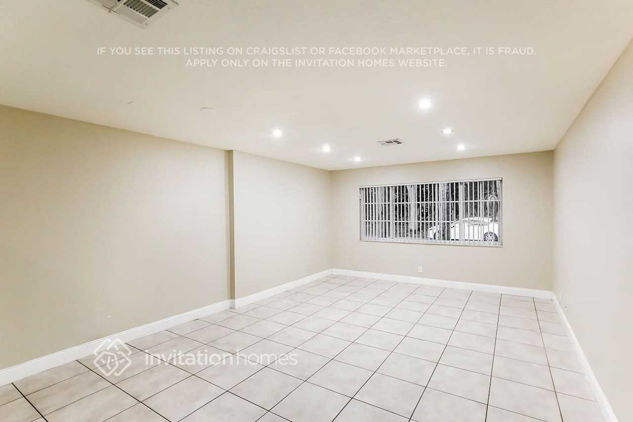80 Nw 110th Ter - Photo 5 of 18