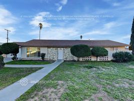 featured image of 1967 N Oakdale Ave