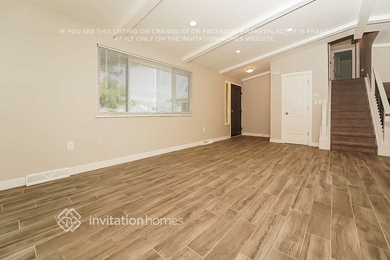 856 S 9th Ave - Photo 2 of 13