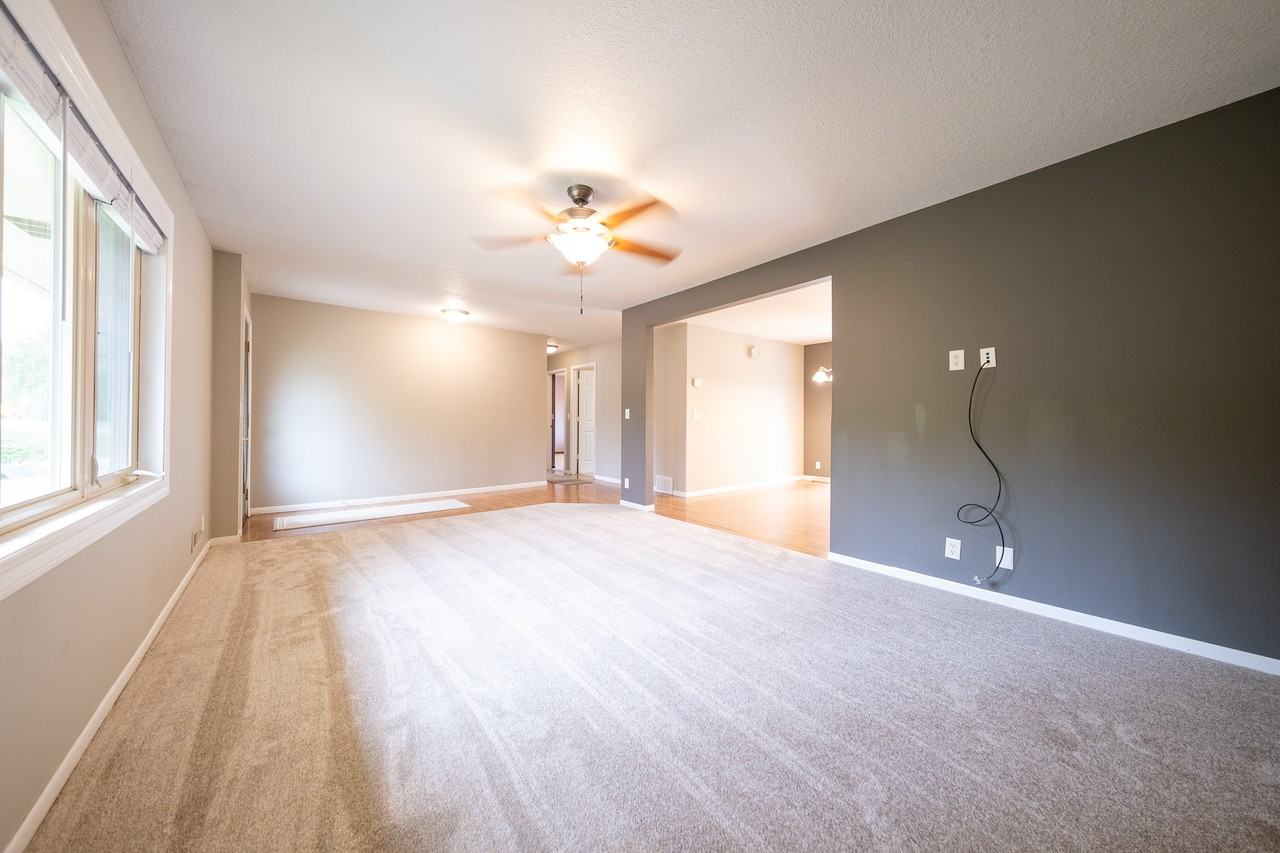 7367 Upper 139th St W #1 - Photo 4 of 32