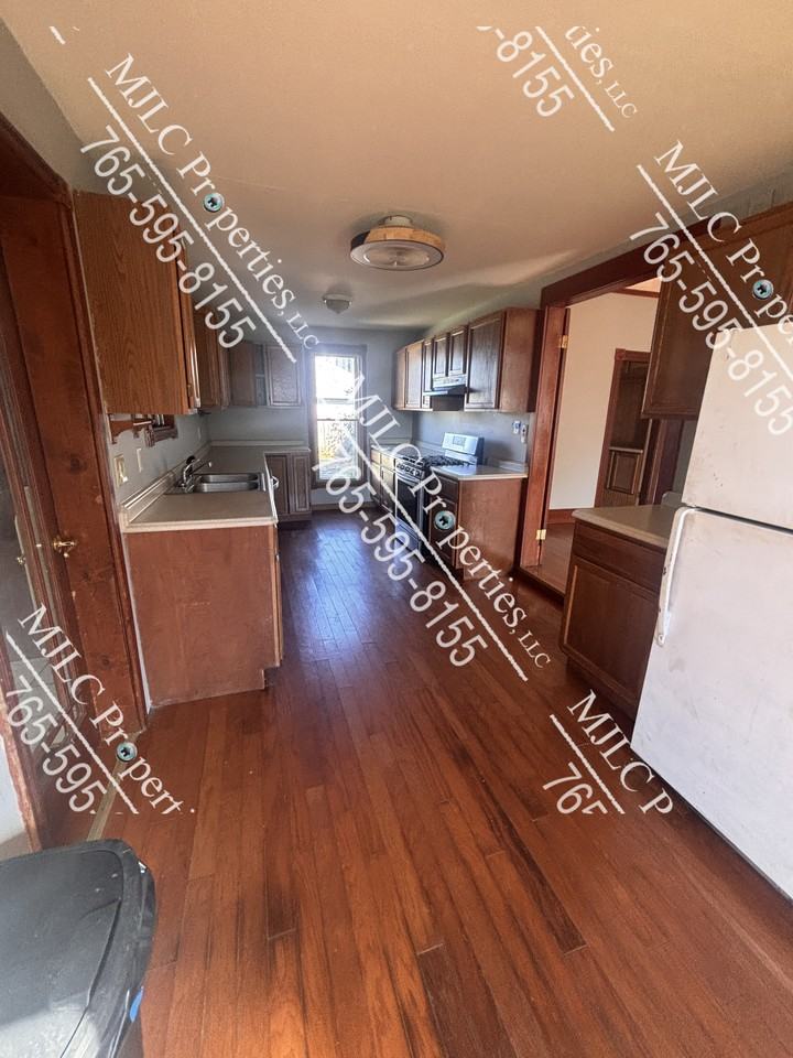 419 E Washington St #1 - Photo 6 of 19