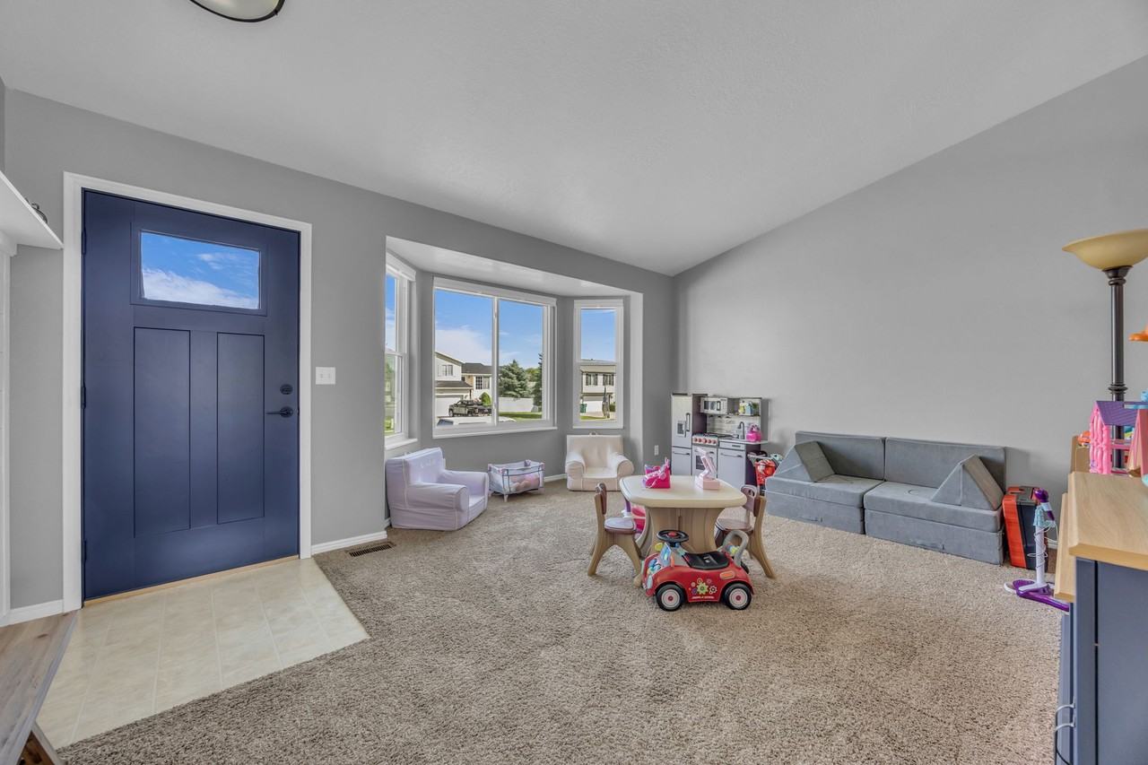 5419 S 4125 W #1 - Photo 3 of 50