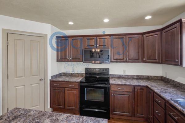309 Dawson Ln #1 - Photo 4 of 43