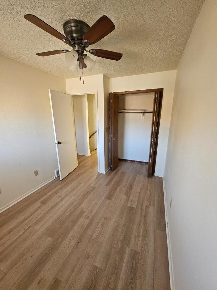 3740 Renee Dr - Photo 7 of 10