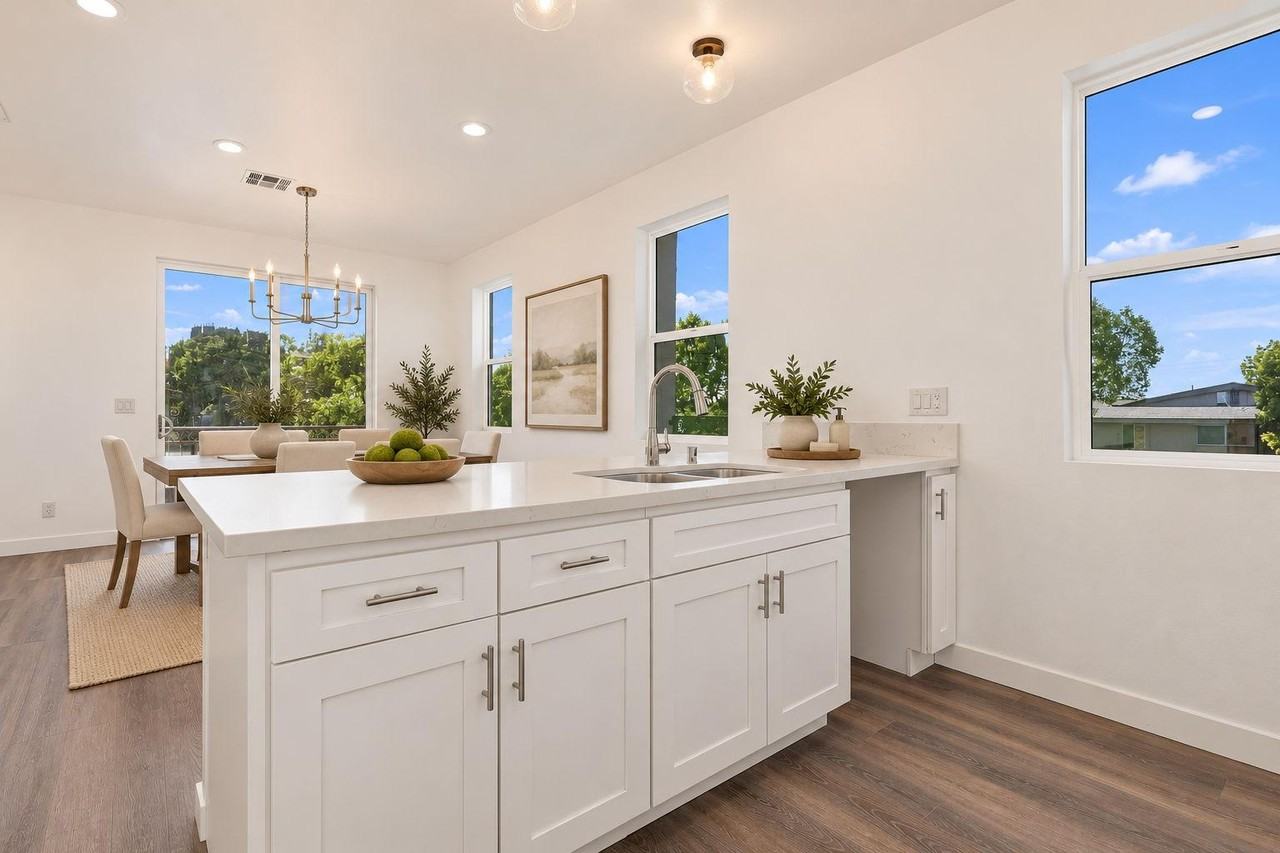 Stoneridge - Photo 5 of 10