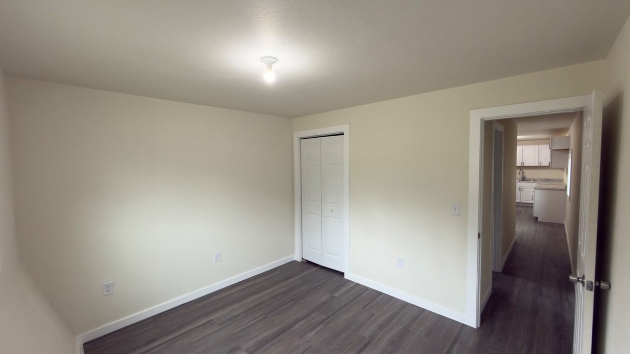 4104 E Hayes Pl - Photo 5 of 20