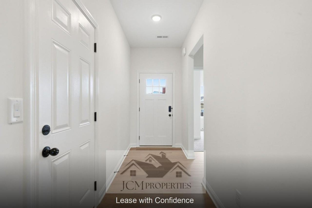 132 Clearwater Dr - Photo 6 of 11