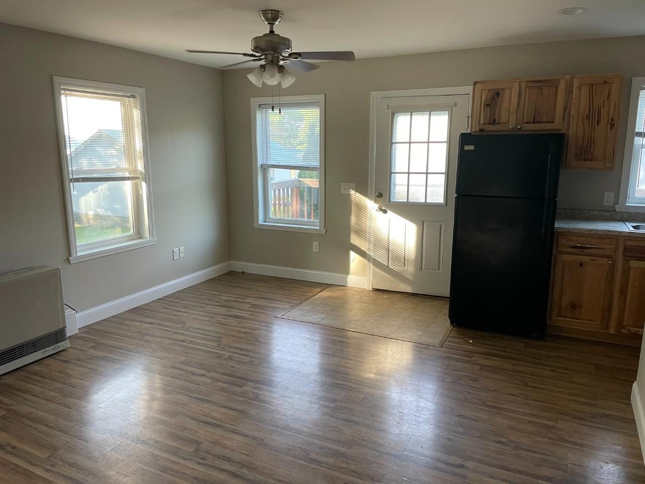 64 Suncrest Ter - Photo 2 of 4
