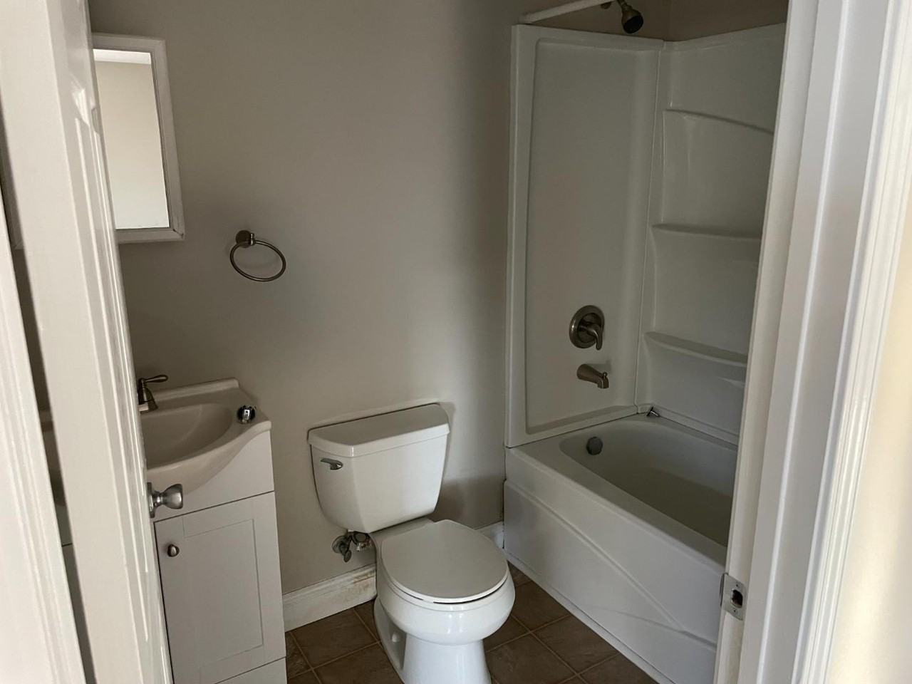 64 Suncrest Ter - Photo 4 of 4
