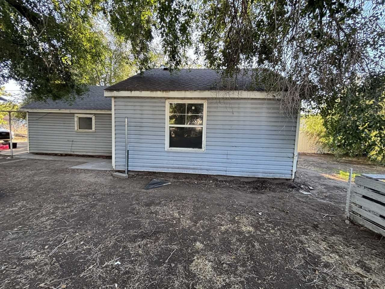 154 E Harris St #BACK - Photo 2 of 4
