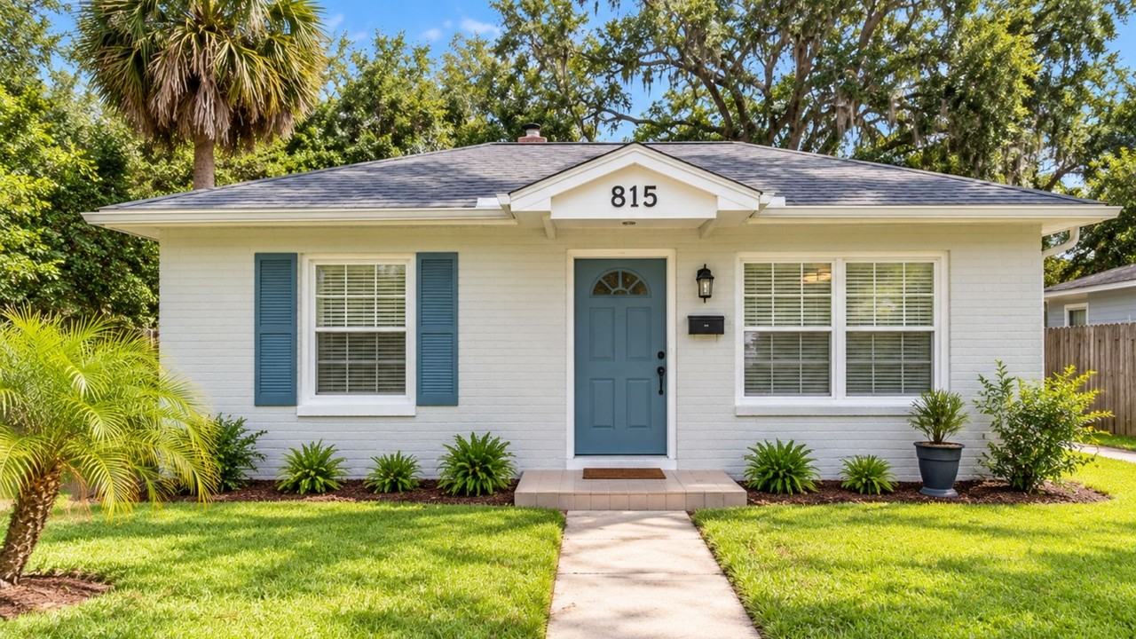 815 S Beach St #815 - Photo 2 of 8