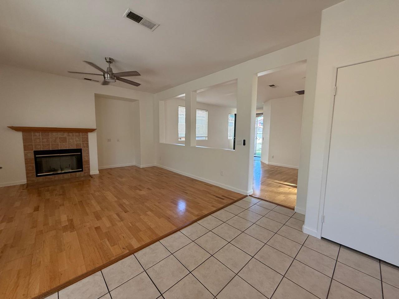 5223 Seaglen Way #1 - Photo 3 of 27