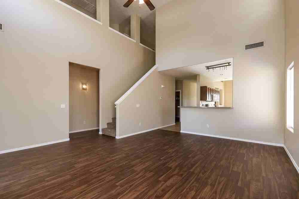 2422 N 92nd Ln - Photo 2 of 16