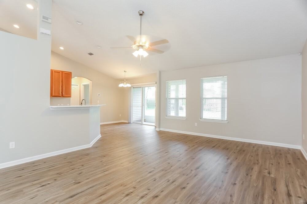 12259 Captiva Bluff Rd - Photo 3 of 16