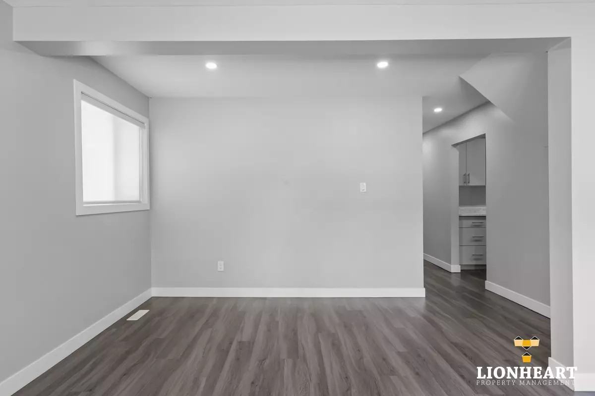232 Wharncliffe Rd N - Photo 7 of 18
