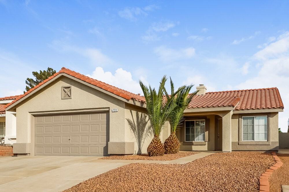 724 Cozy Canyon Dr - Photo 3 of 16