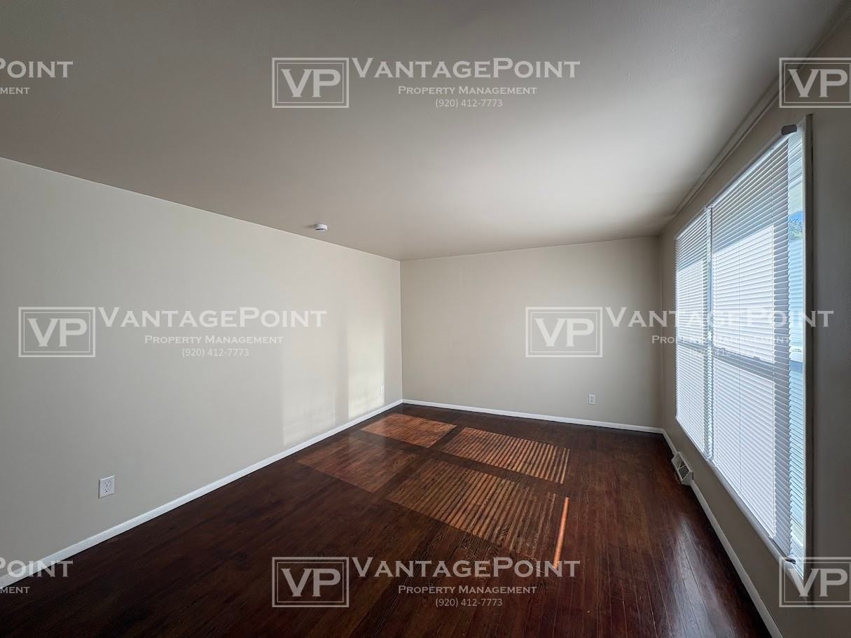 1150 Abrams St #1150 - Photo 3 of 17