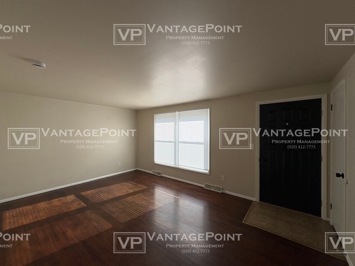 1150 Abrams St #1150 - Photo 4 of 17