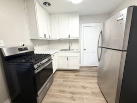 221 N Pinckney St - Photo 1 of 1