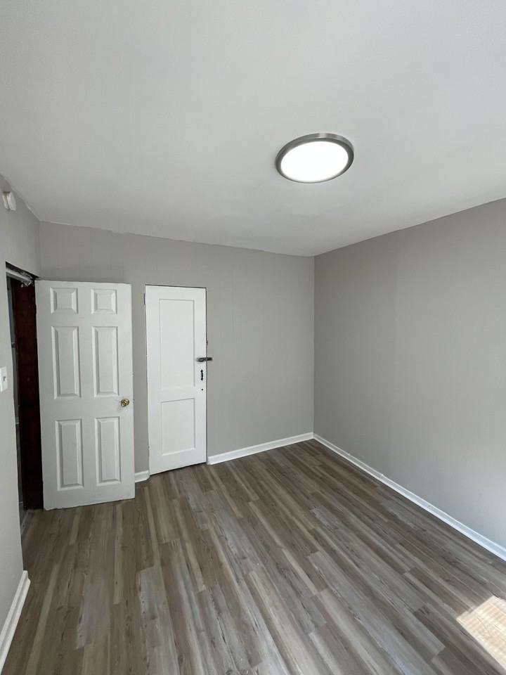 2949 Hartville St #1 - Photo 5 of 8