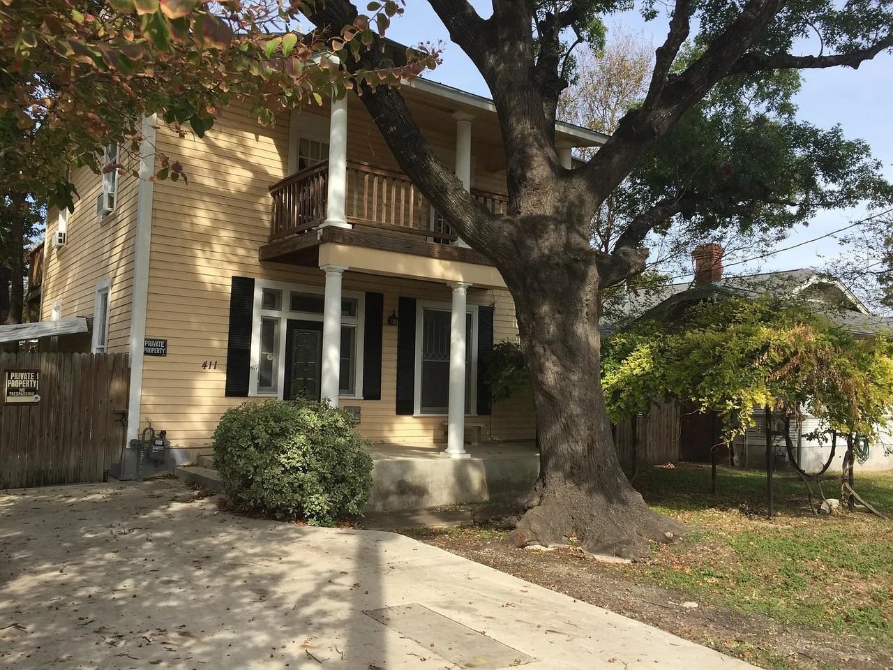 411 E Laurel - Photo 2 of 16