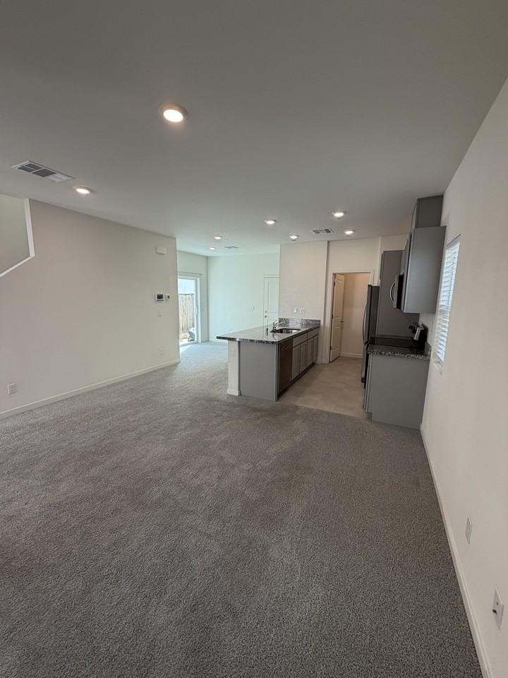 7041 Santa Venetia Pl #1 - Photo 3 of 17
