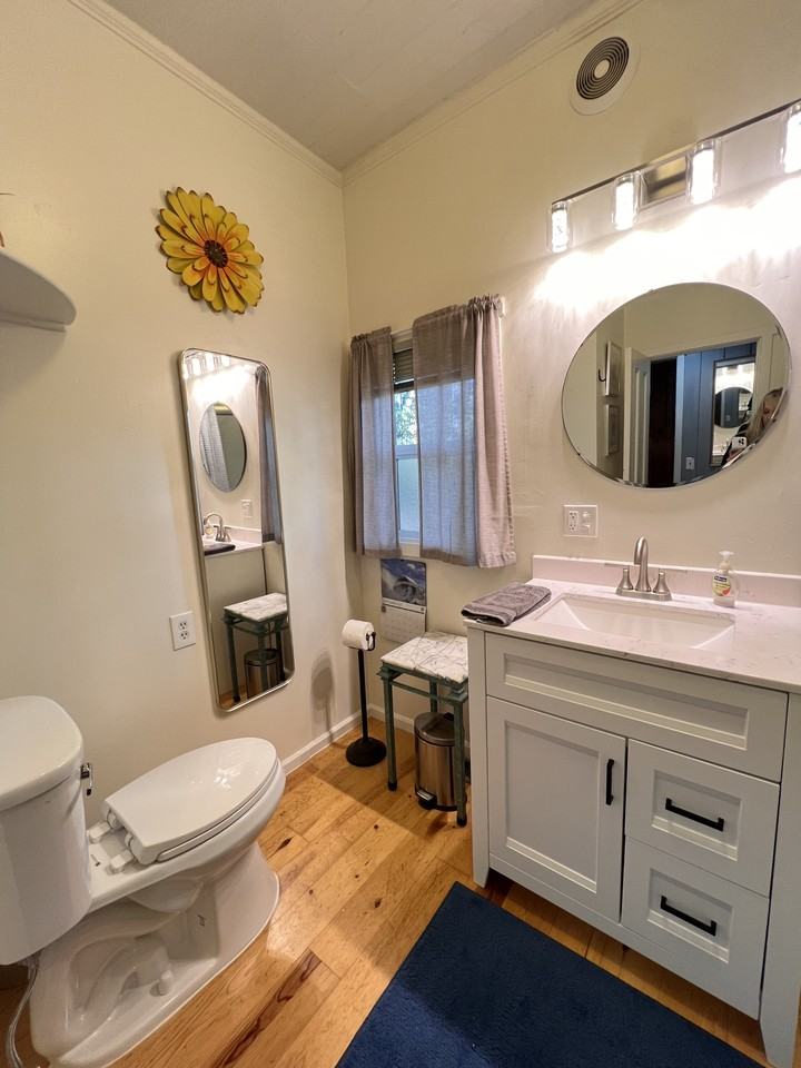 13624 Idaho Maryland Rd #1 - Photo 6 of 20