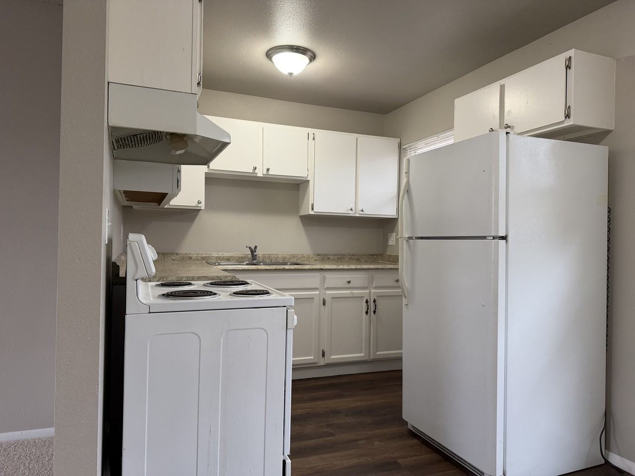 4918 Old Fountain Blvd #1 - Photo 6 of 18