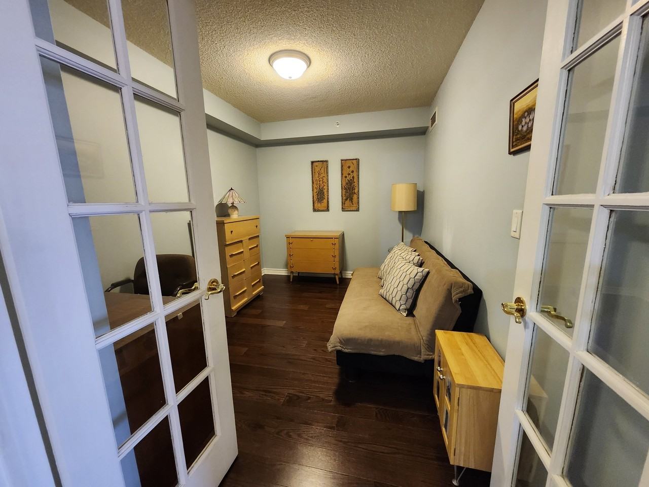 350 Princess Royal Drive - Photo 2 of 9