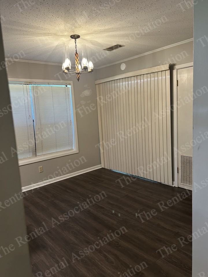 715 Jody Ct #1 - Photo 4 of 5