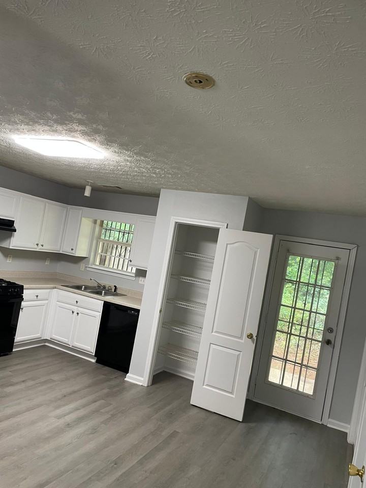 3054 Fields Dr #1 - Photo 4 of 11