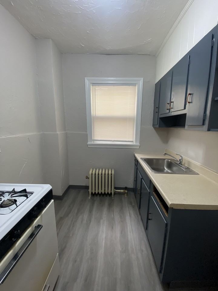 13620 Detroit Avenue304 #304 - Photo 4 of 13
