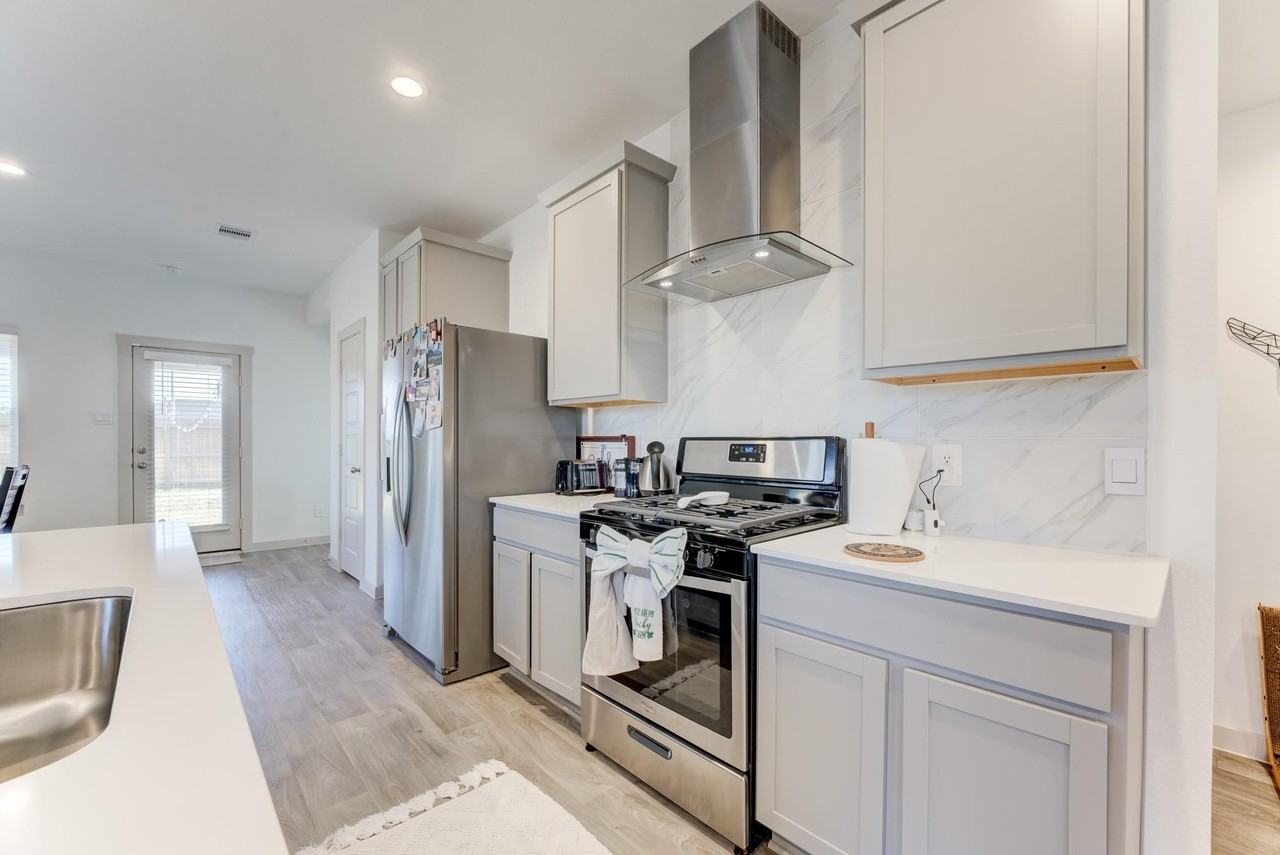 3018 Fenchurch Elm Trl #1 - Photo 7 of 42