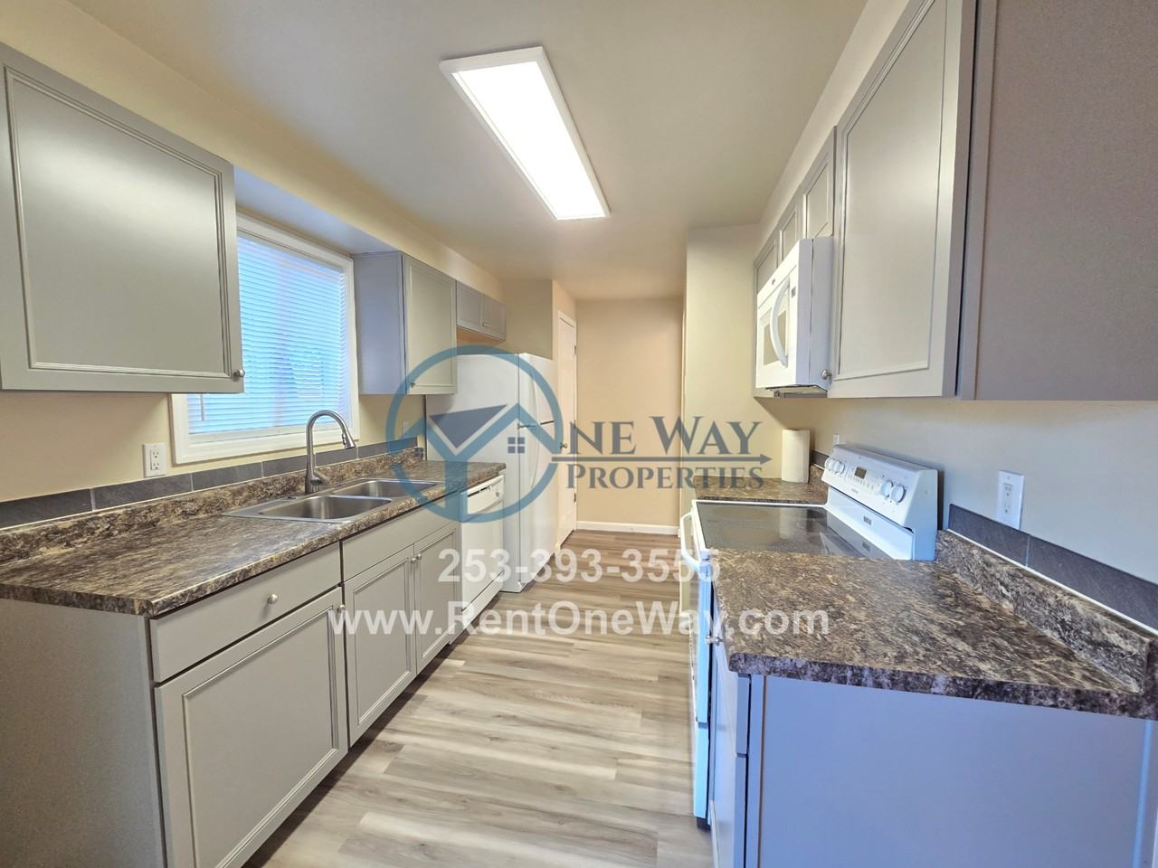 10047 Grove Rd Se #1 - Photo 5 of 17