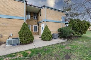 featured image of 54 Northrup Dr #1