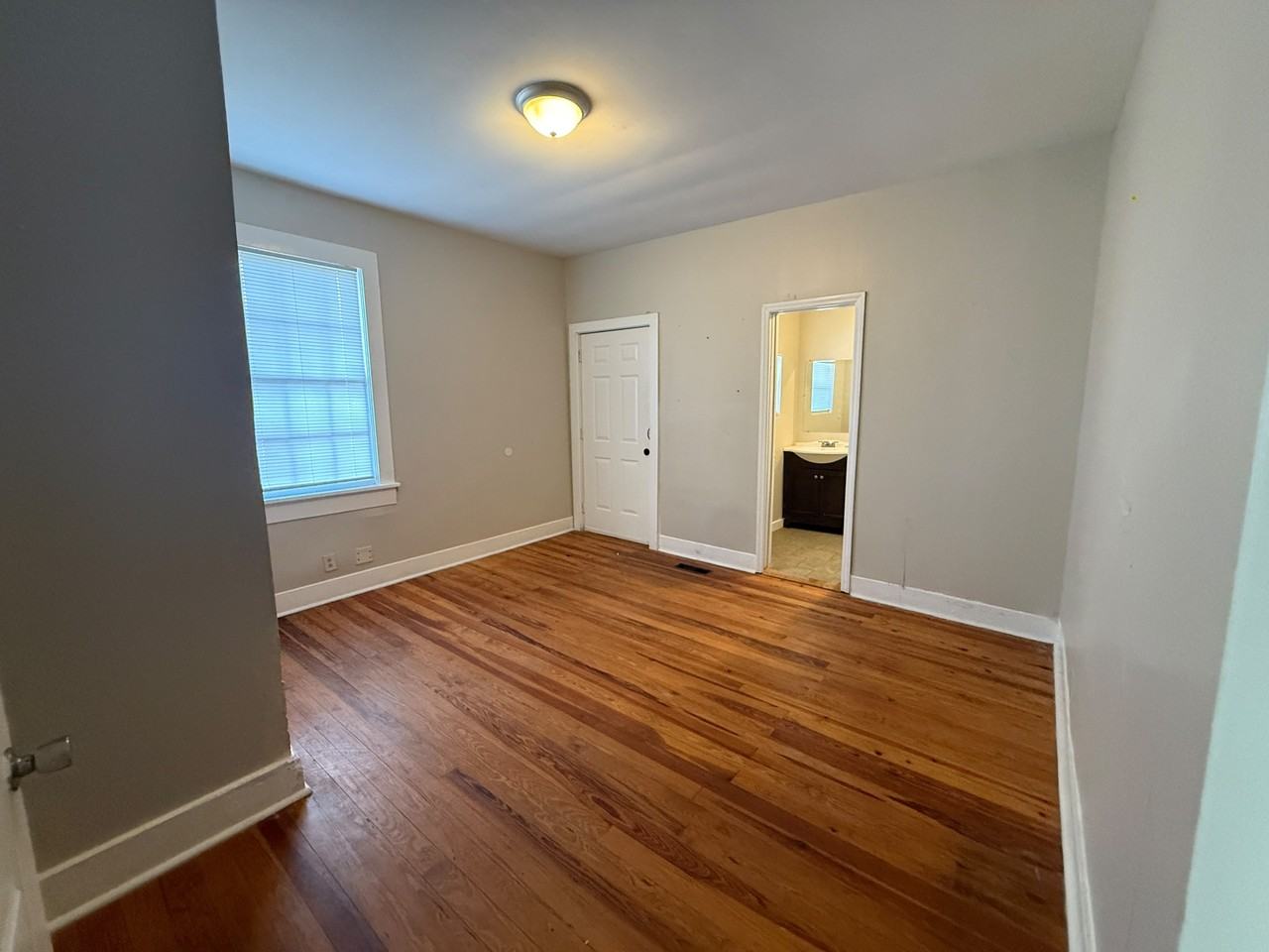 308 Cedar Cir #1 - Photo 5 of 8