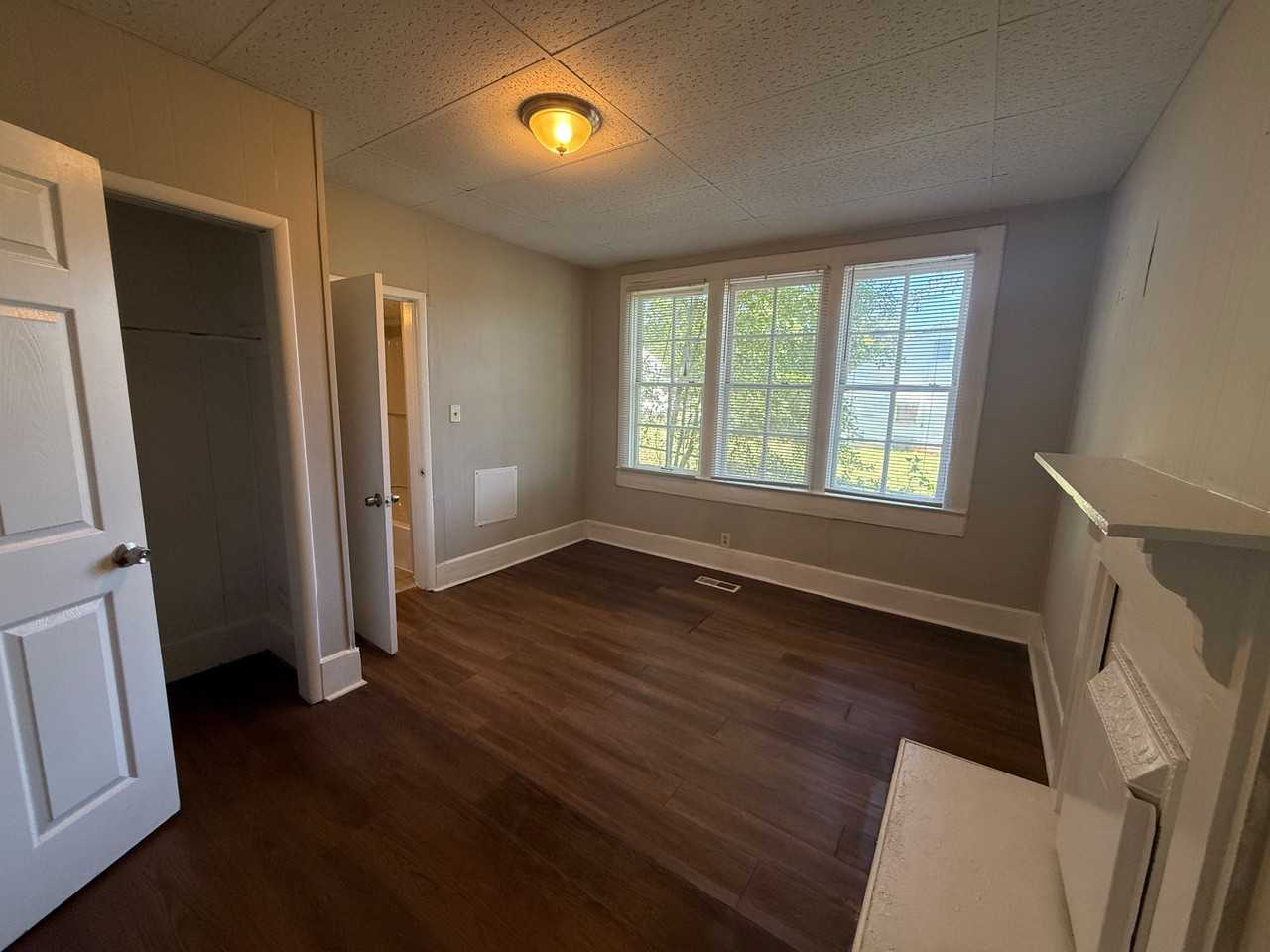 1702 26th Ave N #1 - Photo 5 of 15