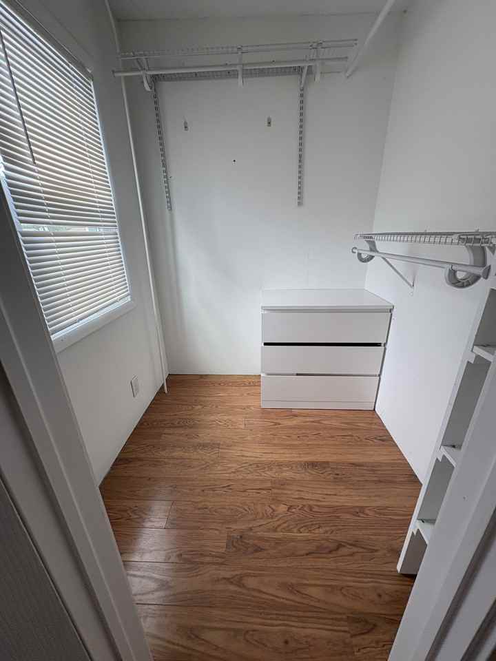 455 Crown Point Rd #A - Photo 7 of 9