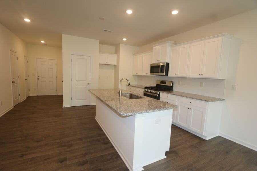 2748 Trinity St #1 - Photo 6 of 15