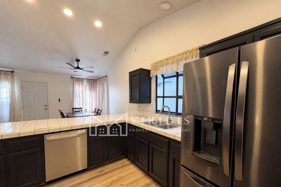 4001 Ivywood Ct #1 - Photo 2 of 11