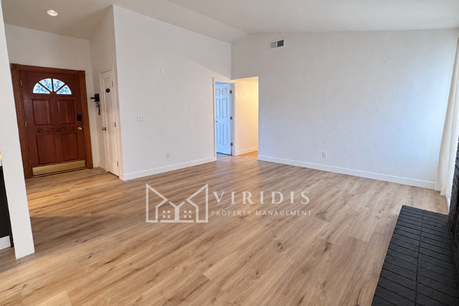4001 Ivywood Ct #1 - Photo 5 of 11