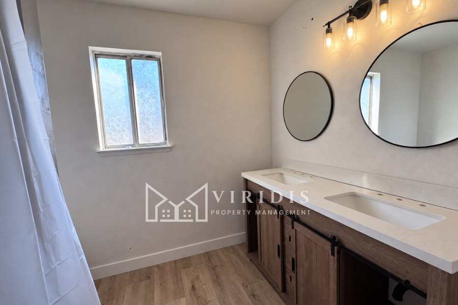 4001 Ivywood Ct #1 - Photo 6 of 11