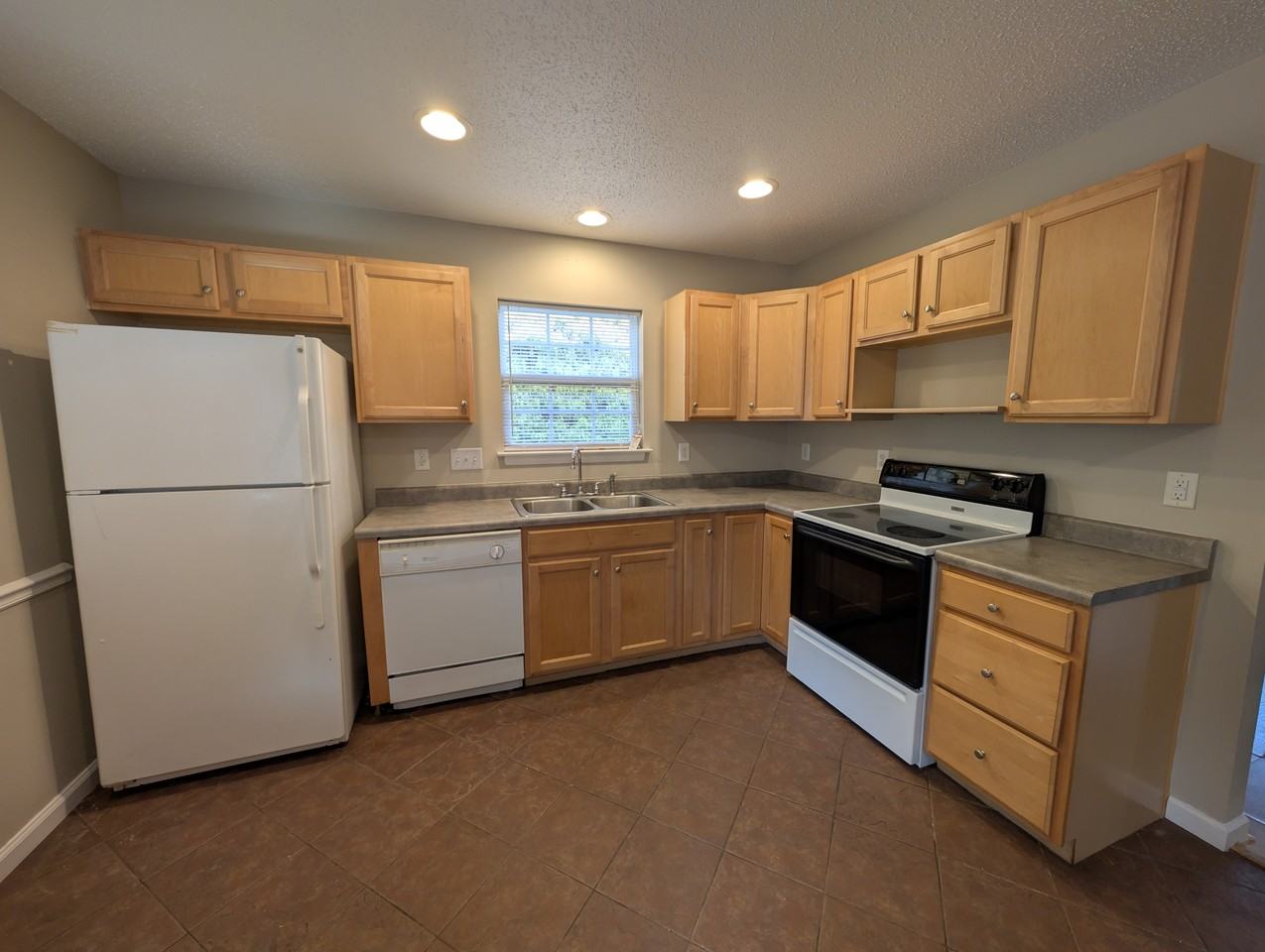 275 Malamute Ln #1 - Photo 4 of 16
