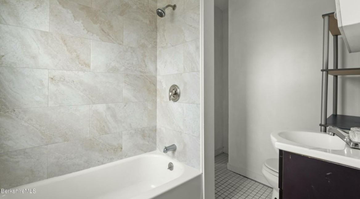 219 Bradford St #219 - Photo 7 of 8