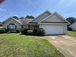 featured image of 214 Eagle Bend Rd #1