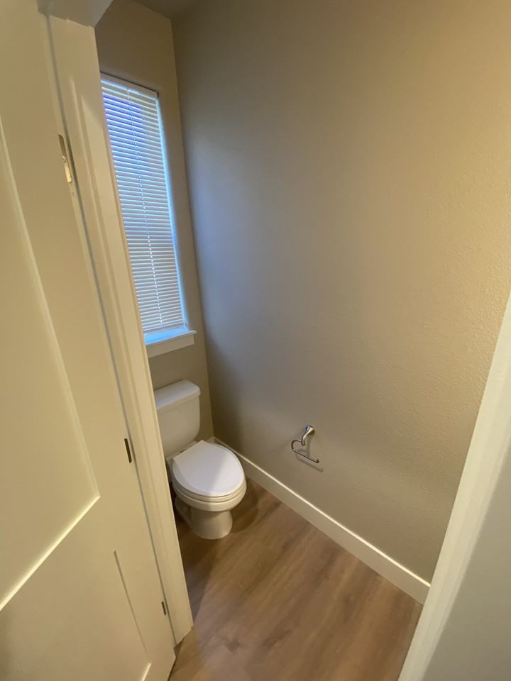 1208 Montevideo Cir #1 - Photo 7 of 19