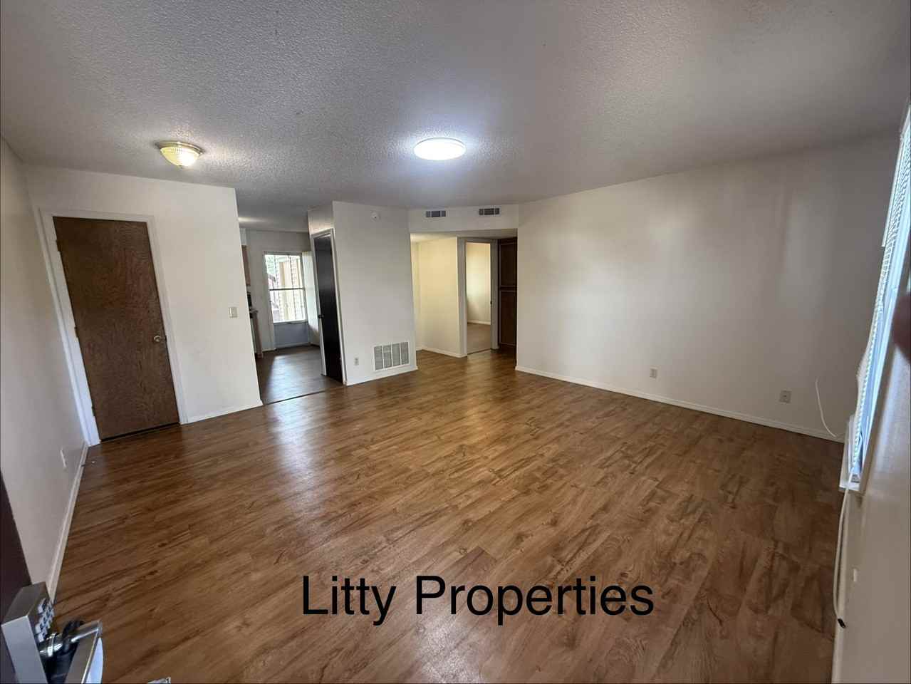 237 Hillcrest Rd #1 - Photo 2 of 7