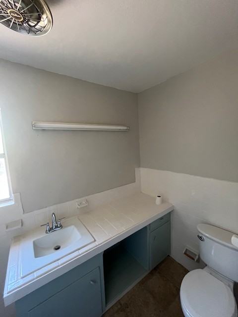 1364 Clinton Pl #1 - Photo 7 of 21